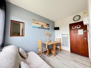 Le Pignon - TV, 1min de la Mer, Central