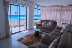 504 Amazibu Holiday Flat- Paradise on the Beach