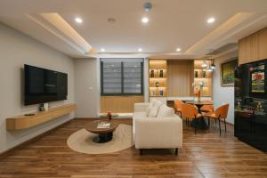 H Vista - The Zen Suites Hanoi