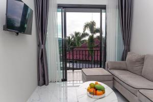 Lovely OPTIC apartments on Bang Tao Beach