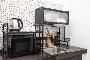 Lovely OPTIC apartments on Bang Tao Beach