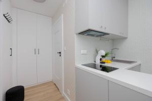 Ochota Bright Studio for 4 Close to Och Teatr by Noclegi Renters