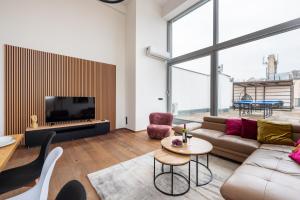 Stylish penthouses featuring a terrace in Prague