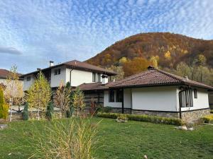 Къща за гости Лъките