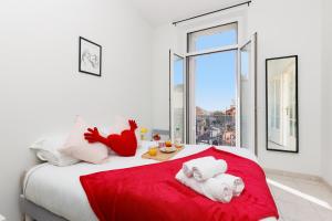 BnGo l Sunshine Suite l 7p, vue mer, centre