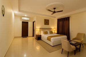 The Elegance - #big swimming pool #luxury rooms #gardens #playing zone #away from city hustle