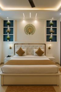 The Elegance - #big swimming pool #luxury rooms #gardens #playing zone #away from city hustle