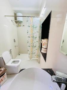 Hotel Pranjal Palace