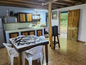 caribbean breezes 4 pura vida