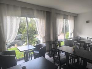 Adonis Lyon Est Hôtel Artys