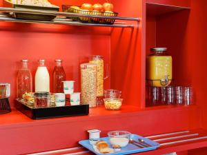 hotelF1 Paris Gennevilliers, 4 Rue Georges Corète 92230 Gennevilliers