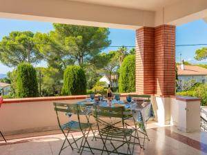Appt 4 étoiles -2 chambres - Piscine - wifi - clim