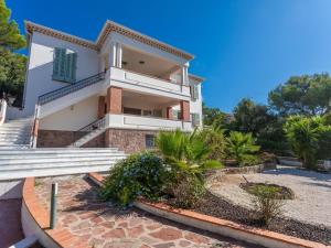 Appt 4 étoiles -2 chambres - Piscine - wifi - clim
