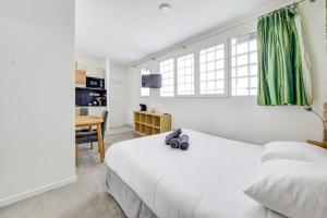 Cozy Studio in the Heart of Paris 15th