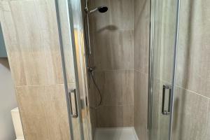 Cozy mountain studio Summer pool parking