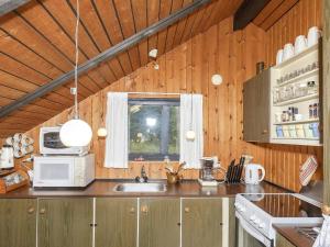 8 person holiday home in Løgstør-By Traum