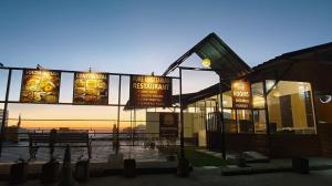 The Whyt Deluxe Homestay