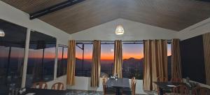 The Whyt Deluxe Homestay