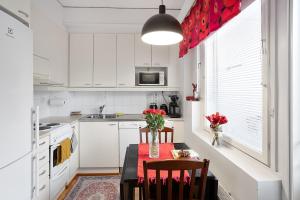 Arctic City Nook - Sauna and Parking