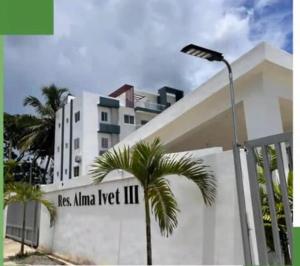 Modern Apartment With Pool Gym