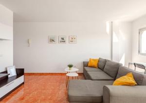 Playa Azul Amplio y luminoso con vistas al mar