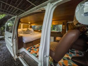 Kelana Nest Camper and Shed - Monkeys, Bats, AC, PetFriendly, BBQ