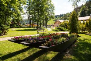 Kúpeľné domčeky - KÚPELE ČERVENÝ KLÁŠTOR Smerdžonka