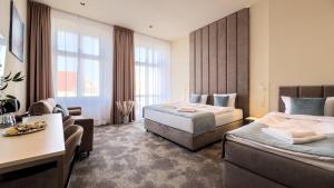 Oysters & Bubbles Gastro Rooms Rynek Square