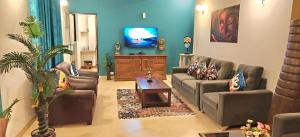 GR STAYS Sol Villa Candolim with Private Pool, Walking distance to Beach