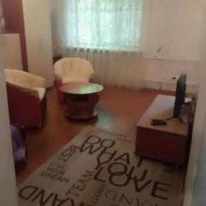 Мономаха 27 Центр