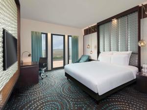 Pullman New Delhi Aerocity