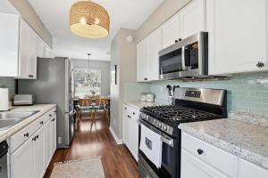 Howdy Hang Out - Cozy, Cute and Comfortable House! home