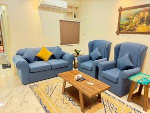 اديم للشقق المخدومة