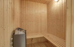 Stunning Home In Løkken With Sauna