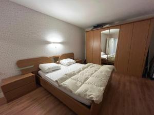 Modern 2-bedroom apartment within walking distance of the city centre and the beach T209