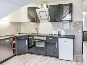 Apartment Sonnenschein by Interhome