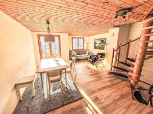 Apartment Casa Foppa by Interhome