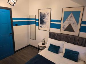 Tudors eSuites - Anderton - Spacious Apartments in Quiet Area #3n5A