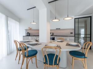 Apartment Marie Antoinette by Interhome