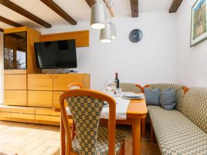 Apartment Apt-31 by Interhome