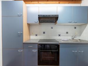 Holiday Home Polderzicht with parking by Interhome