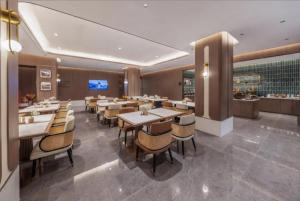 Atour Hotel Beijing Nanluoguxiang Beixinqiao Subway Station