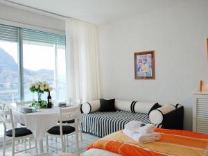 Studio Vista Lago by Interhome