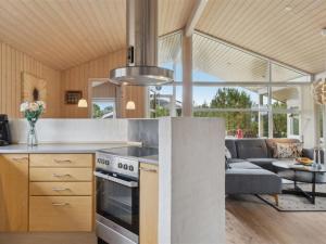 Holiday Home Galin - 210m to the fjord by Interhome