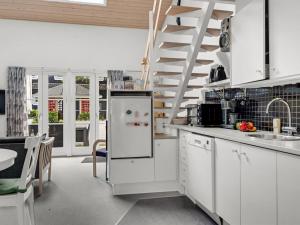 Apartment Epiphania - 100m to the fjord by Interhome