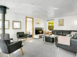 Holiday Home Tamina - 800m to the fjord by Interhome