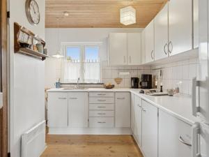 Holiday Home Elle - 175m from the sea by Interhome