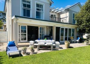 Fairway Holiday 14 Night min