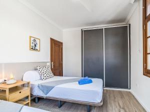 Apartment Yubal I by Interhome