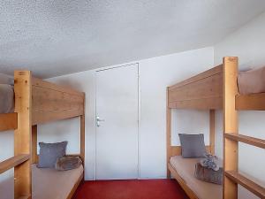 Apartment Les Olympiades-17 by Interhome